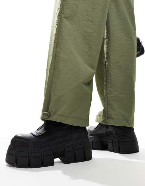 Buffalo Gospher zip boot in black - view 1