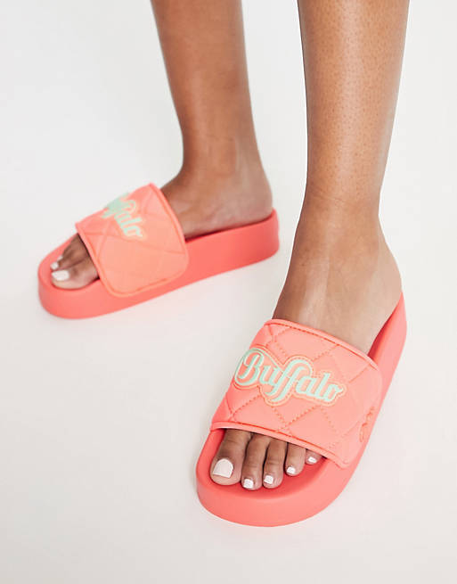 Buffalo Lake Soft quilted slides in coral