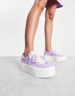 Buffalo – Lila sneakers med platåsula 
