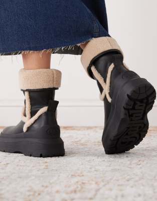 Buffalo Olymp Fold Lined Boots In Black
