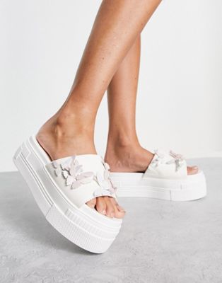 Buffalo paired SLD butterflies flatform sandals in white - ASOS Price Checker