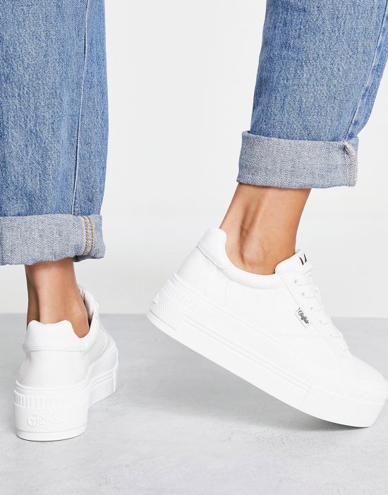 https://images.asos-media.com/products/buffalo-paired-vegan-platform-sneakers-in-white-canvas/202239478-2?$n_550w$&wid=550&fit=constrain