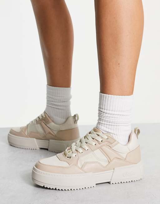 Buffalo - RSE V2 - Veganske sneakers med blandede paneler i cremefarve og rosa   