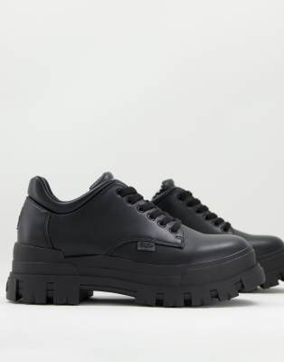 vegan lace up shoes