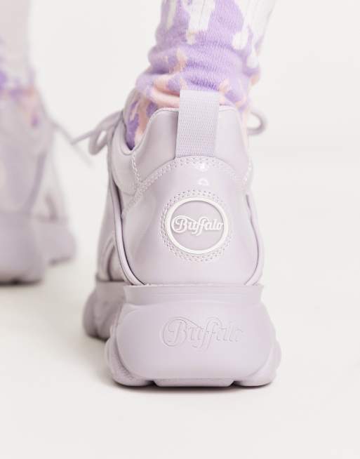 Buffalo vegan cloud chai platform trainers in purple patent , 4 of 4