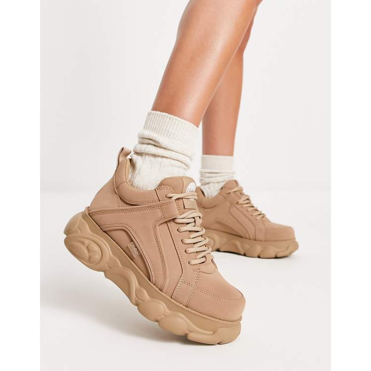 Buffalo Vegan Corin Sneaker in Taupe mit niedriger Plateausohle ASOS