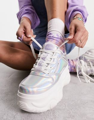 Buffalo vegan feral one platform trainers in silver holographic