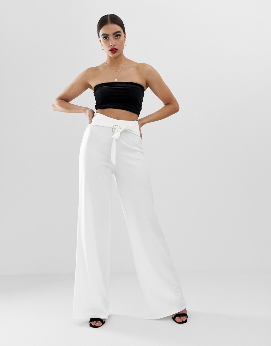Bukser med ringdetalje fra In The Style-Hvid
