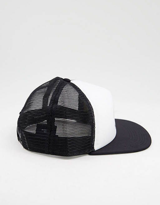 Men Caps & Hats/Burton 1-80 trucker cap in black 