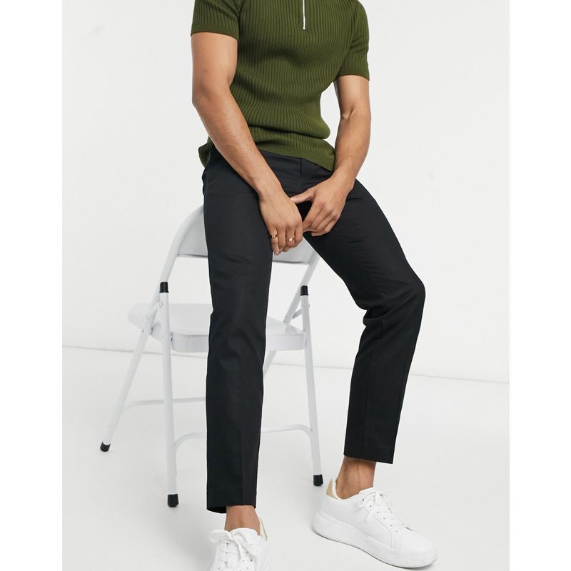 Burton Menswear – Enge, kurz geschnittene Hose in Schwarz