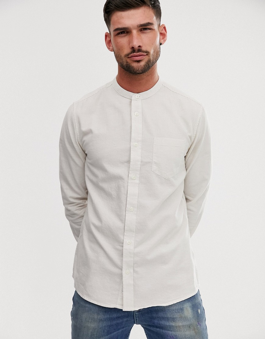 Burton Menswear - Gestreept overhemd zonder kraag in kiezelkleur-Kiezelkleurig