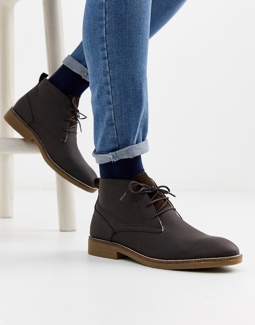 Burton Menswear leather chukka boot in tan-Brown