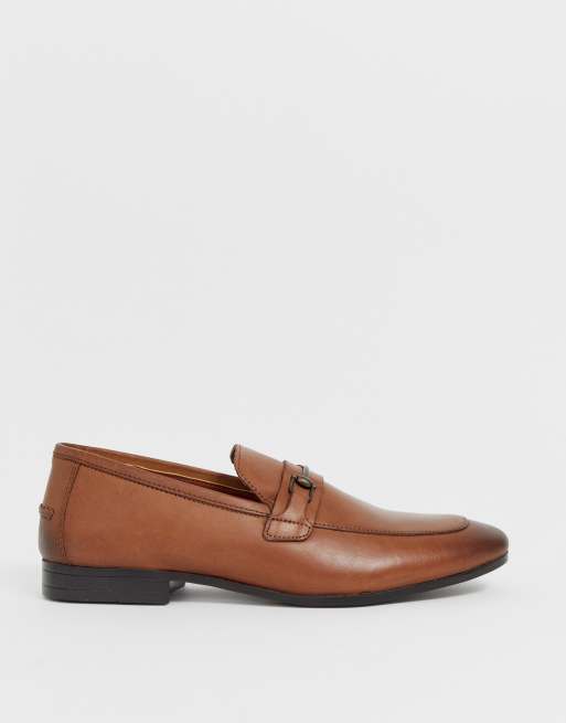 Burton Menswear leather snaffle loafer in tan, 2 of 4