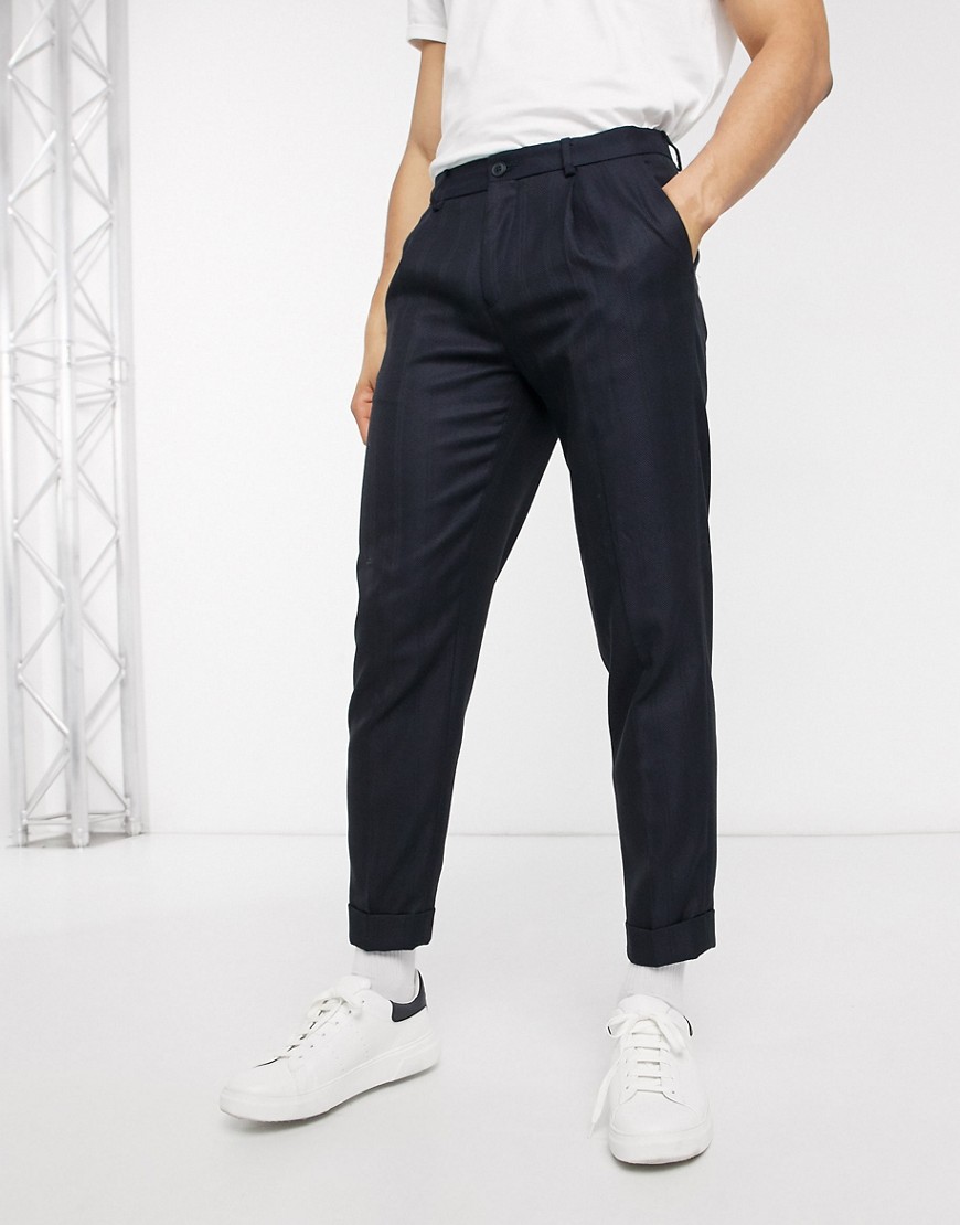 Burton Menswear - Marinblå byxor med avsmalnande ben