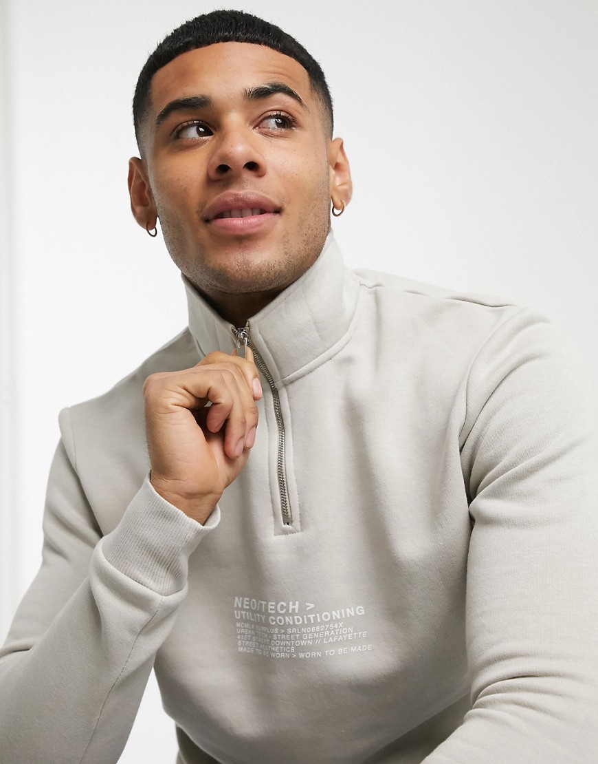 Burton Menswear – Stenfärgad sweatshirt med halvlång dragkedja och rutig detalj-Sandfärgad