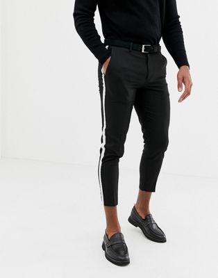 Burton Menswear – Svarta finbyxor i kort modell med rand i sidan