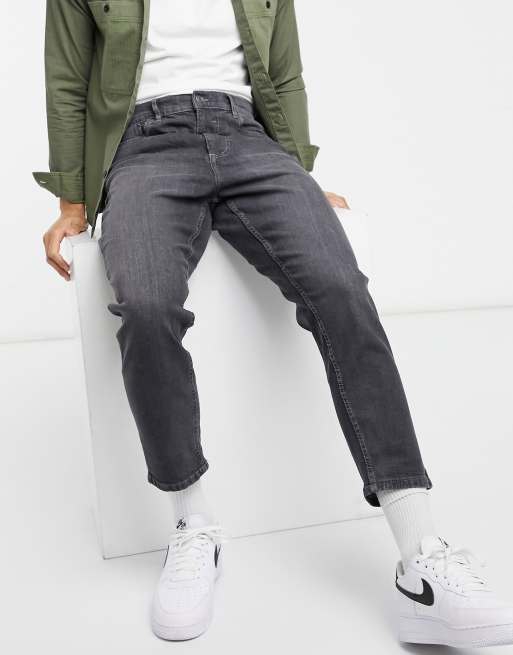 Burton Menswear tapered jeans in washed black | ASOS