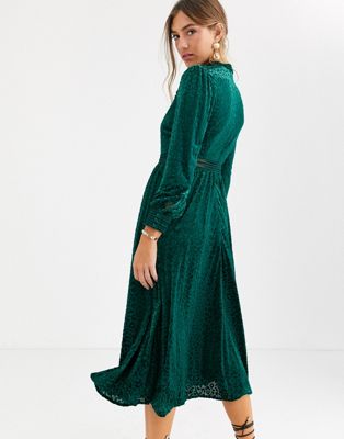 velvet green dress long sleeve