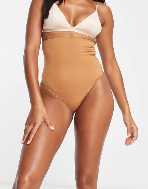 Bye Bra – Jasnobrązowe modelujące stringi ze podwyższonym stanem, 4 z 4