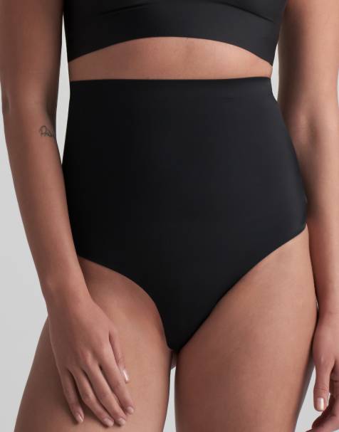 Bye Bra - Onzichtbare medium corrigerende string met hoge taille in zwart - view 1