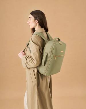 Cabin Max Ravello 18-24l expandable 40x30x15cm backpack in bodo green
