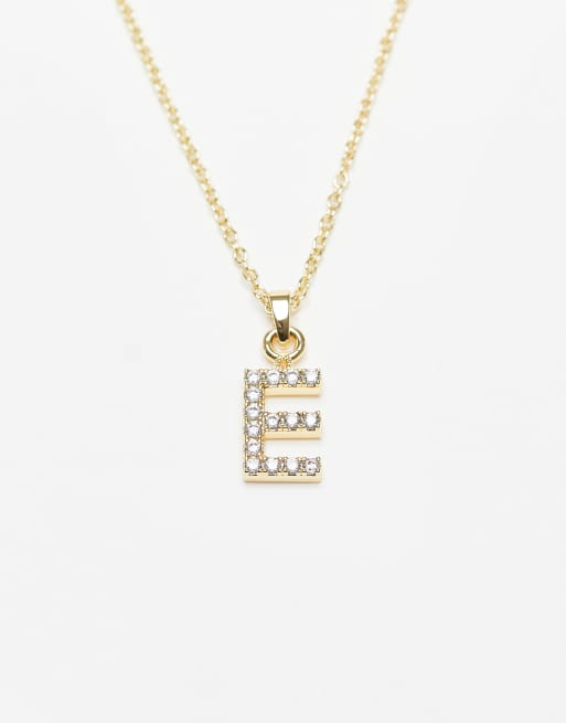 Cadena con charm de letra 