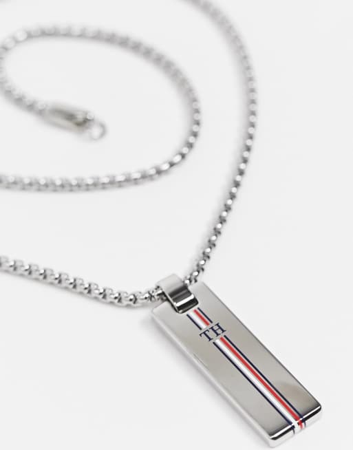 Cadena para el cuello en plateado con colgante de la marca de Tommy Hilfiger, 3 de 4