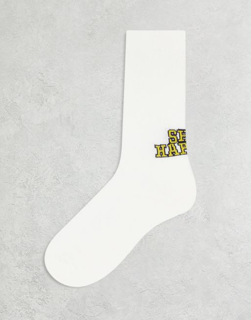 Calcetines blancos con texto 