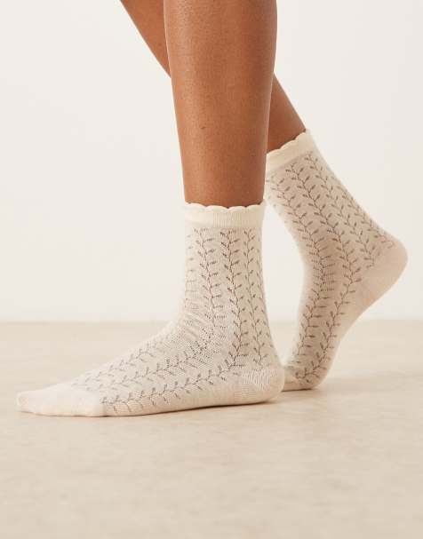 Calcetines blancos con volante de punto pointelle de Becksöndergaard - view 1