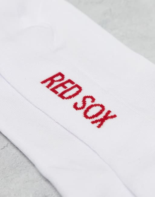 Calcetines blancos y rojos con logo de los Boston Red Sox de New Era, 3 de 3