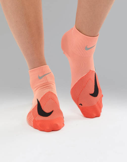 Nuevos Calcetines al tobillo Nike Air para Mujer Blanco Rosa Raros Wmn  9.5-11 Hombres 8-9.5