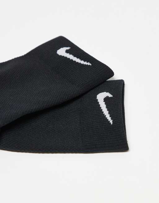 Calcetines negros de caña alta de grosor medio de Nike Running, 3 de 3