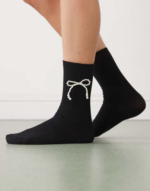 Calcetines tobilleros negros con lazo luminoso de Reclaimed Vintage