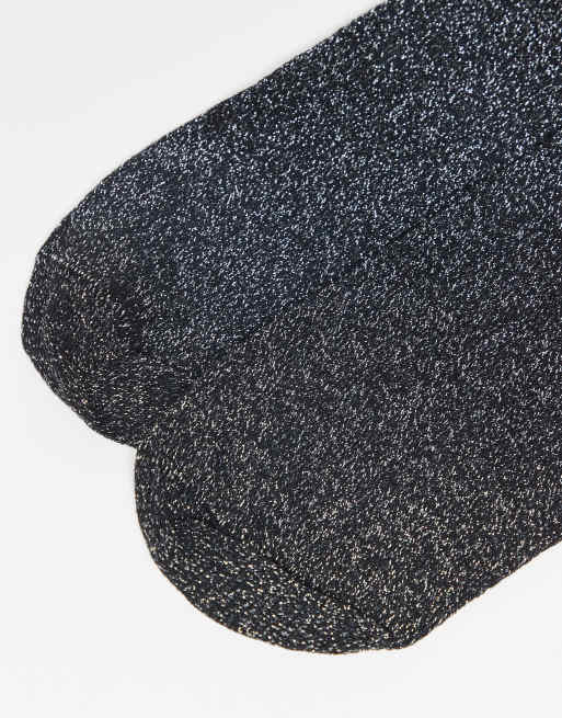 Calcetines tobilleros negros con motas efecto purpurina de ASOS DESIGN, 2 de 3