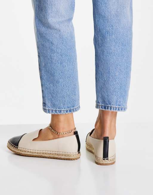 Call It Spring Espadrilles in KnochenweiB mit Zehenkappe ASOS