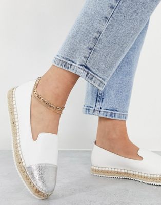 Call it Spring espadrilles with toe cap in white