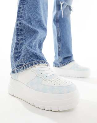 Call It Spring - Ivey - Sneaker in Hellblau mit dicker Sohle