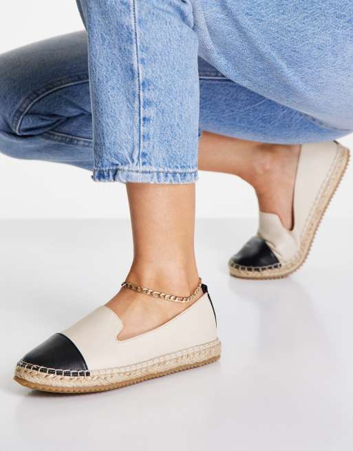 Call it Spring – Kredowe espadryle z odcinanymi noskami