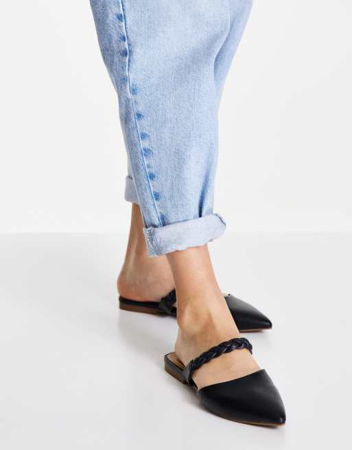 Call It Spring - Sorte spidse mules med flettede remme