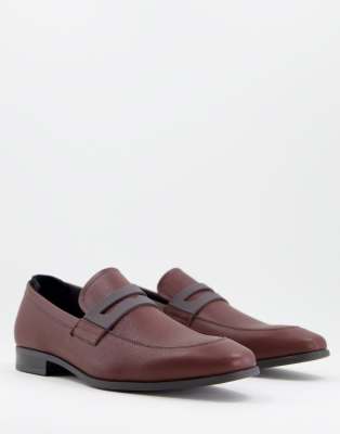 outfit loafers