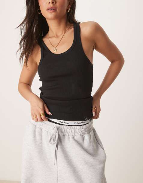 Calvin Klein – 3er-Pack Trägertops in Schwarz mit U-Ausschnitt - view 1