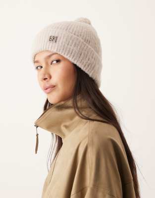 Calvin Klein - Angeraute Strickmütze in Grau mit Bommel