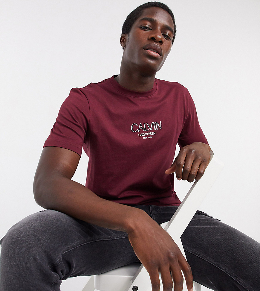 Calvin Klein ASOS exclusive small contrast shadow logo t-shirt in burgundy-Red