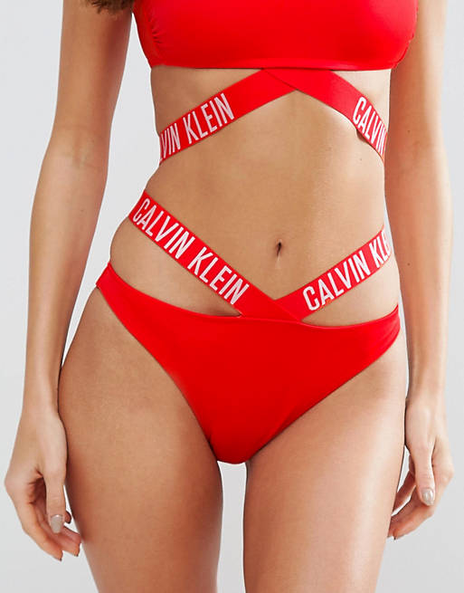 приближение пропорционален Или едно от двете Calvin Klein - Bikini bandeau avec logo | ASOS