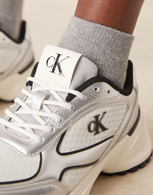 Calvin Klein - Baskets de course en tulle - Argenté, 4 de 5