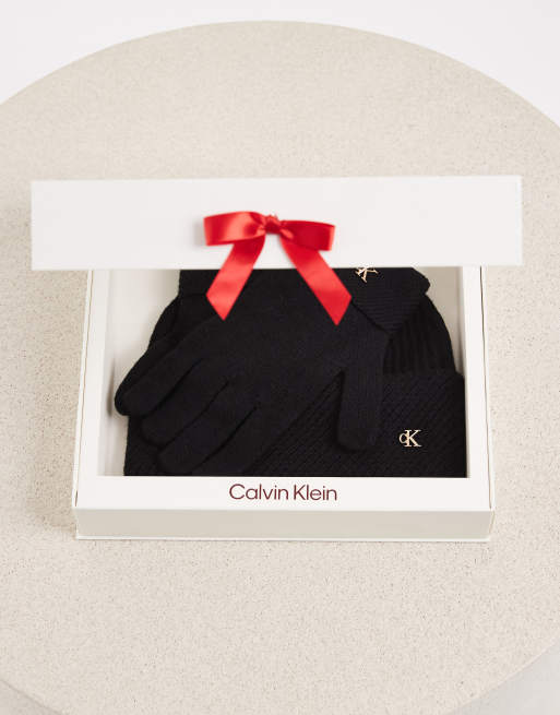 Calvin Klein beanie and gloves gift set in black, 3 of 3