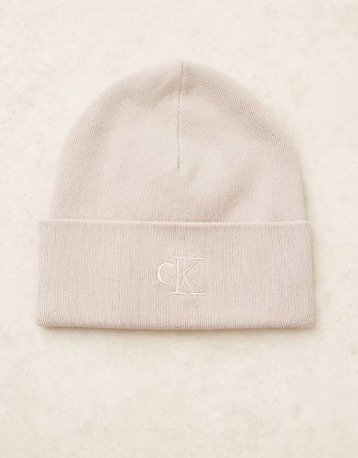 Calvin Klein – Beige, finstickad mössa med logga, 3 av 3