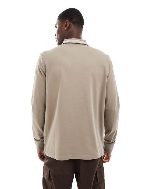Calvin Klein – Beige, stretchig pikétröja med kantränder och långa ärmar, 2 av 4