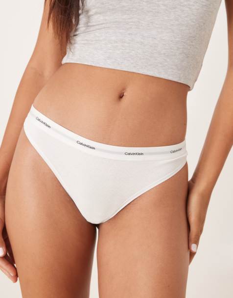 Calvin Klein – Białe stringi z prążkowanej bawełny z domieszką stretchu - view 1