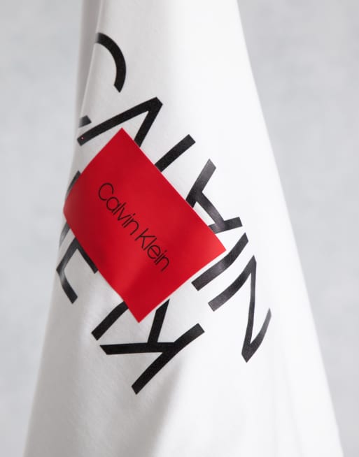 Calvin Klein Big & Tall – Biały T-shirt z odwróconym logo, 4 z 4